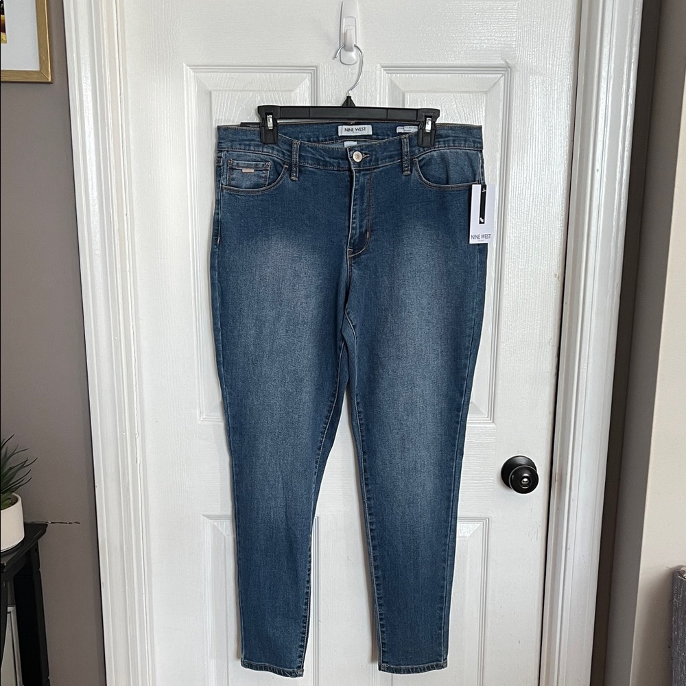 Nine West Women's Classic Blue Skinny Jeans